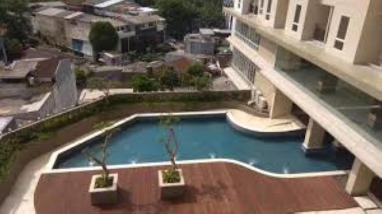 Cozy Studio Apartment At Elpis Residence By Travelio Jakarta Exterior foto